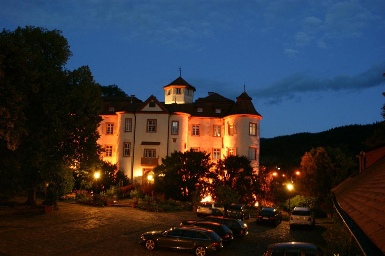 Hotel Residenz Im Schloss Neuweier Baden-Baden Extérieur photo